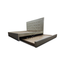 Load image into Gallery viewer, Sybil Bed