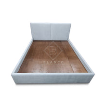Load image into Gallery viewer, Jaye Bed