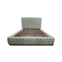 Load image into Gallery viewer, Ruffa Bed