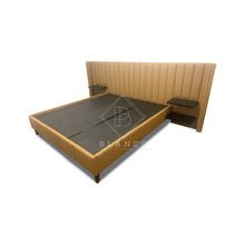 Load image into Gallery viewer, Blanco Daniela Bed